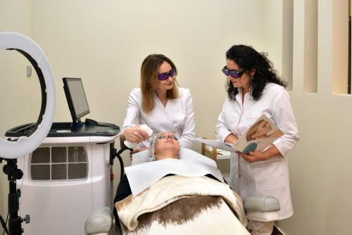 Laseroterapia lecznicza - Małgorzata Grabowska-Olejarczyk, Dermatolog Kielce